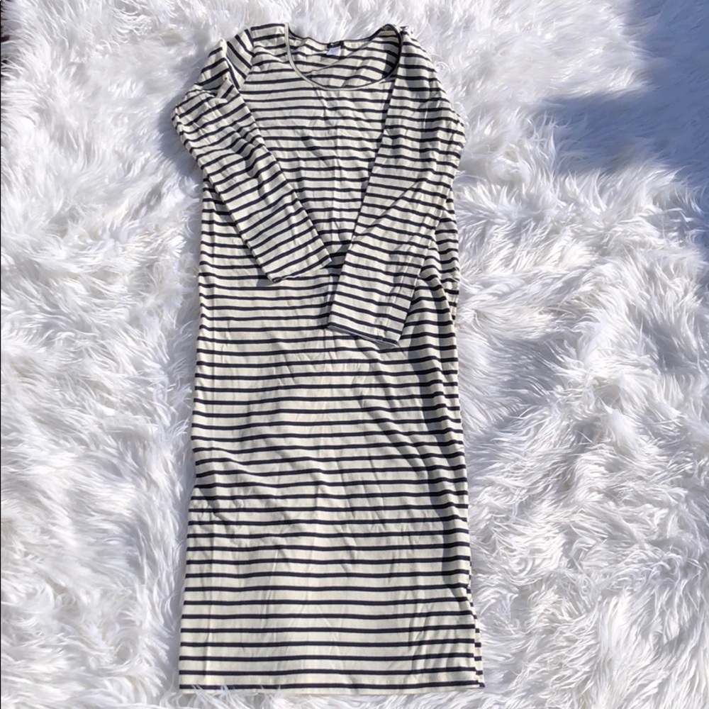 Monrow Maternity Striped Midi Dress